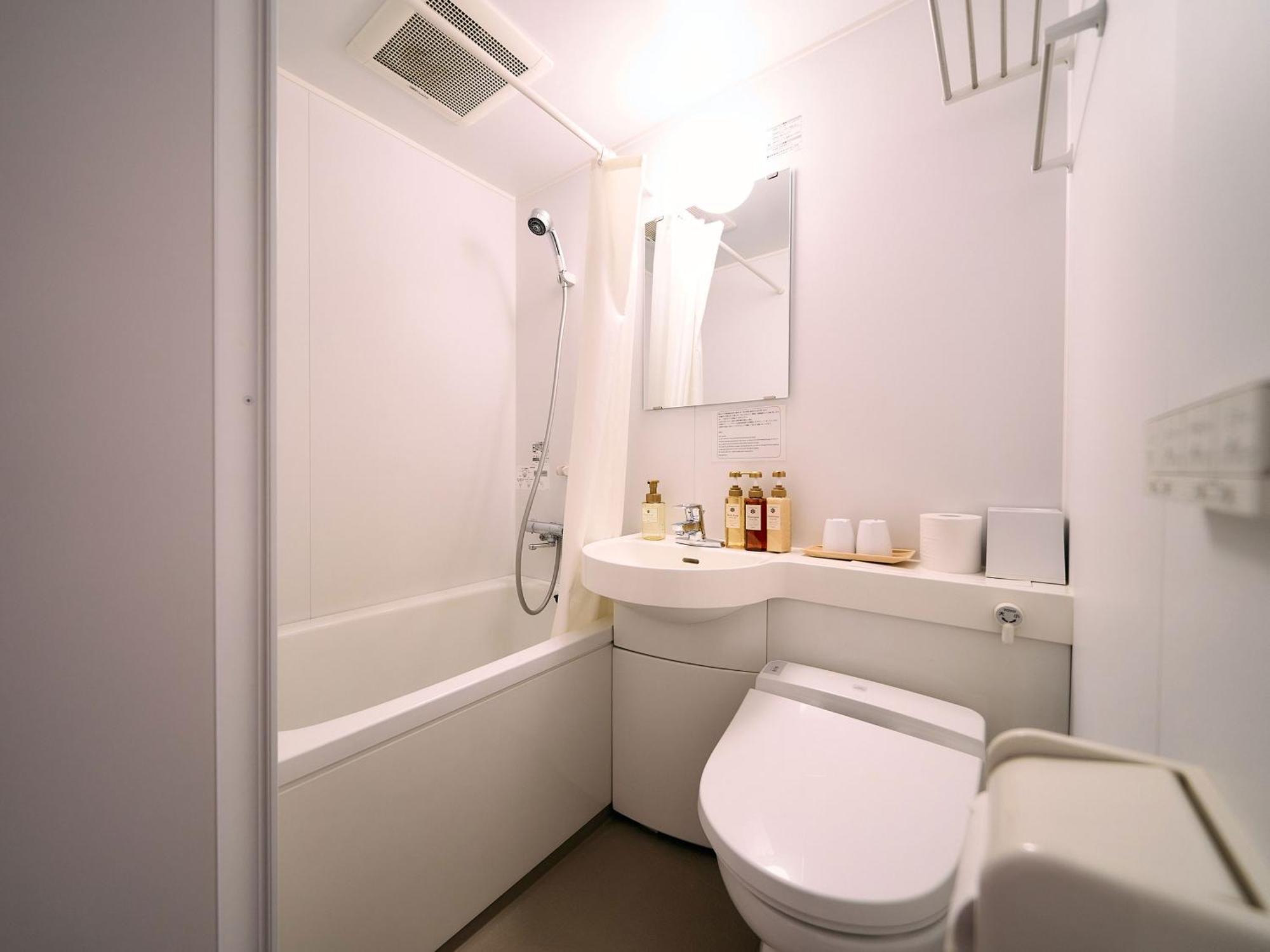 Hotel Plus Hostel Tokyo Kawasaki Kawasaki  Exterior photo
